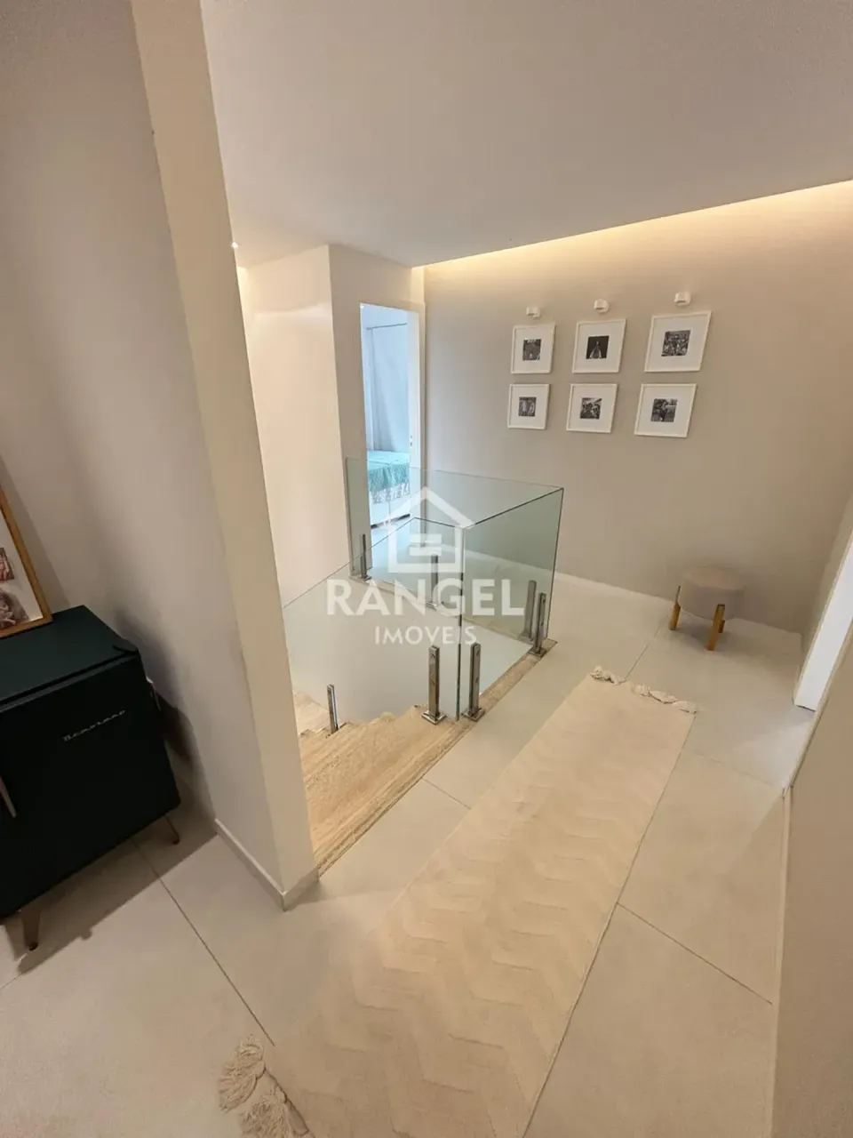 Casa em condomínio fechado com 4 quartos e 5 banheiros — photo 19