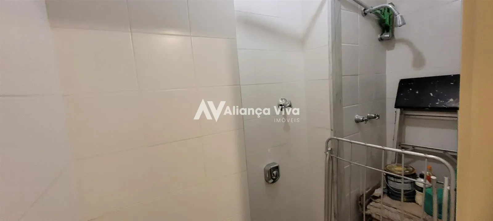 96 m² unfurnished apartment with 2 bedrooms and suite — photo 23