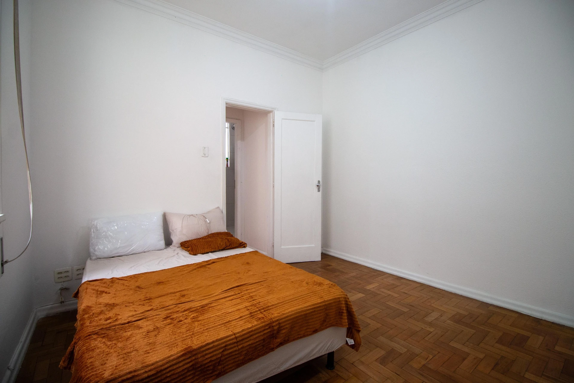 Квартира: 2 спальні, 60 м² — photo 18