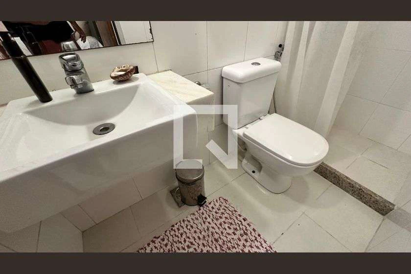 Casa com 5 quartos e cozinha aberta de 300 m² — photo 27