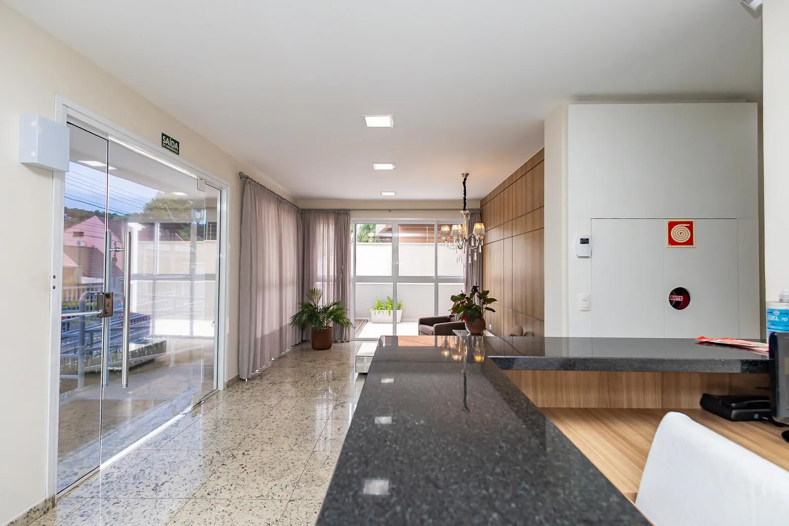 Home office in a 2-bedroom apartment, 95 m² — photo 55