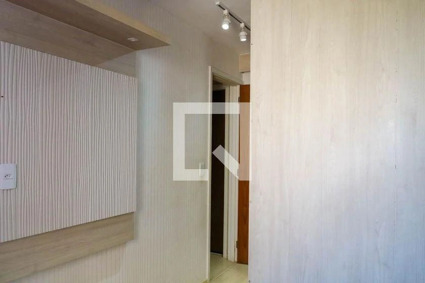 2-bedroom apartment in a building with a gym — photo 15