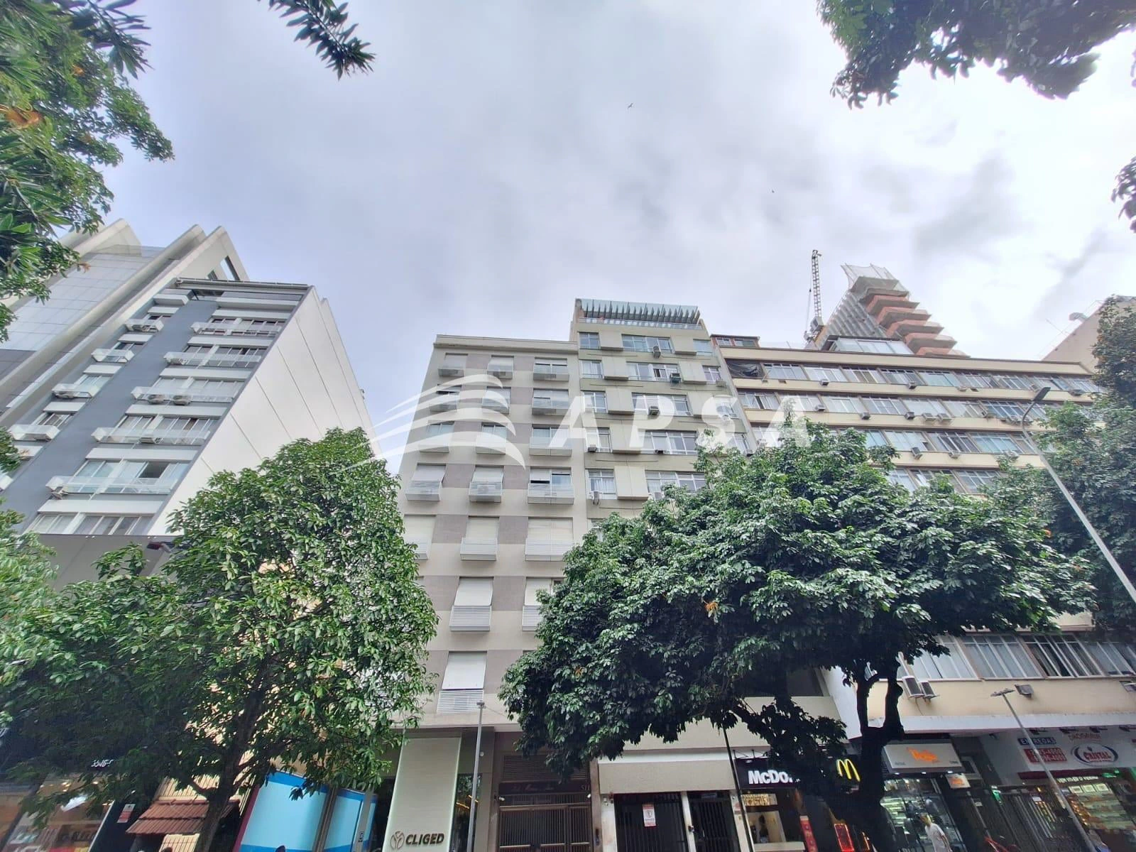 100 m² apartment with 3 bedrooms and an en-suite — photo 17