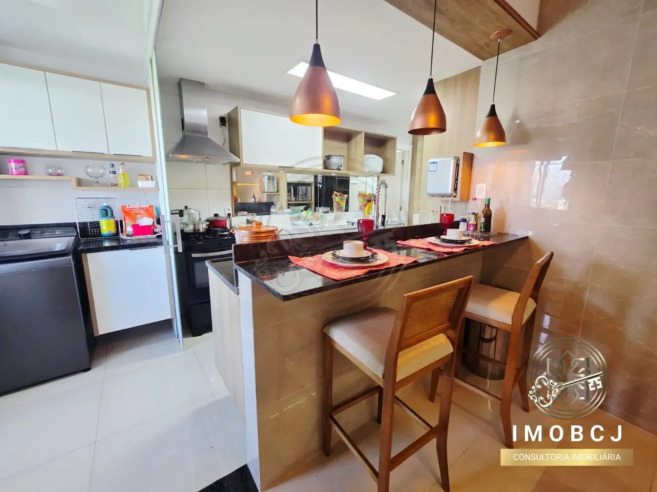 Apartamento mobiliado com 3 quartos e 146 m² — photo 28