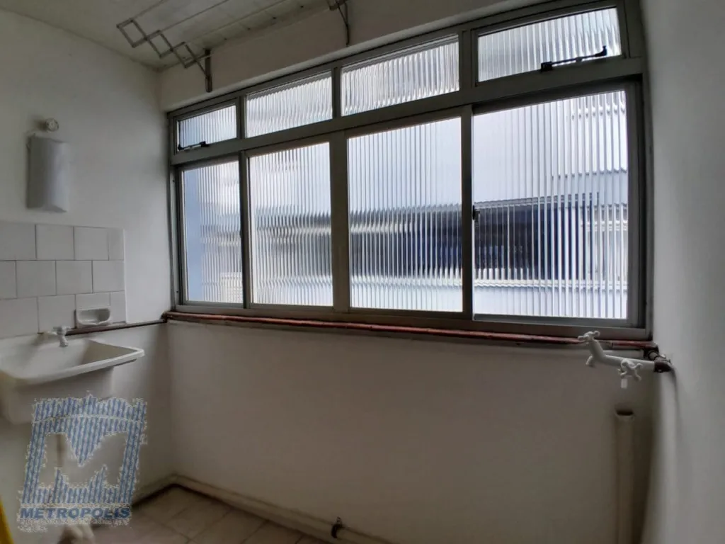 74 m² apartment with a separate closed kitchen — photo 9