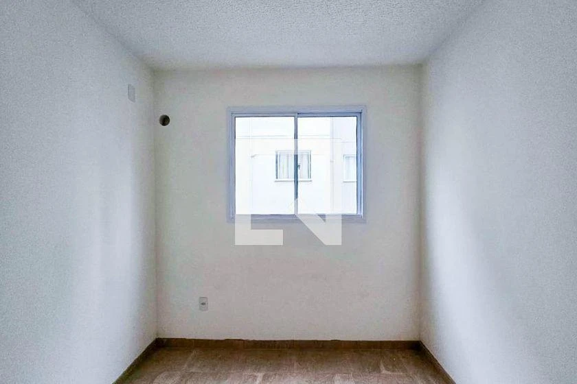 2-bedroom apartment in a building with a gym — photo 5