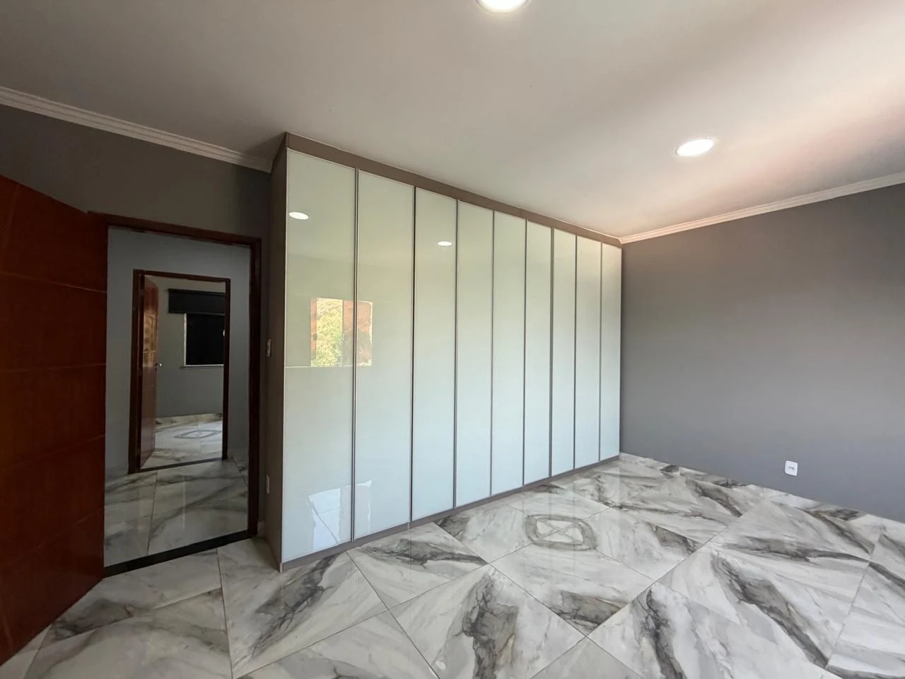 Casa em condomínio com 5 quartos e cozinha integrada — photo 9