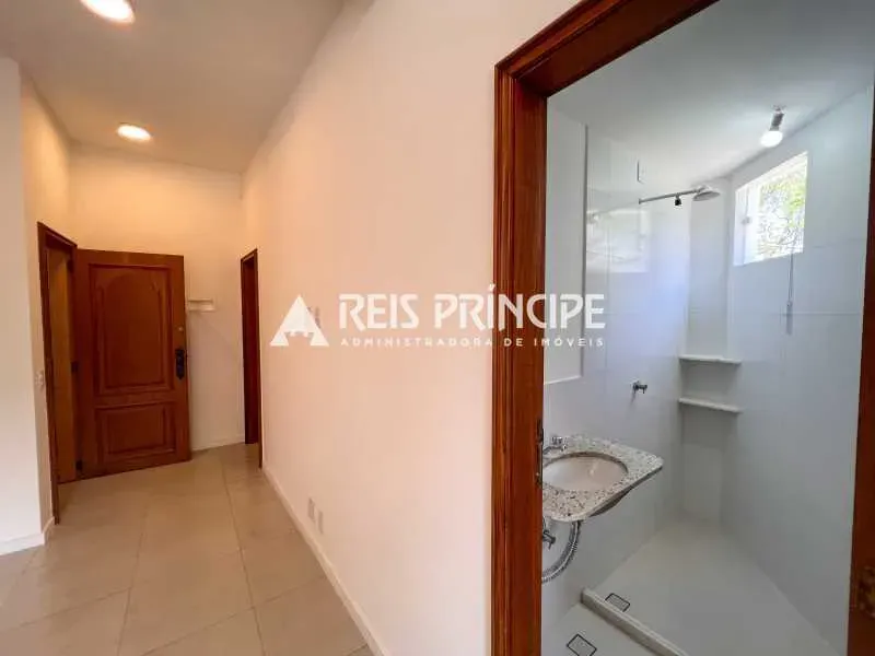 One-bedroom, 32 m² apartment in Rio de Janeiro — photo 9