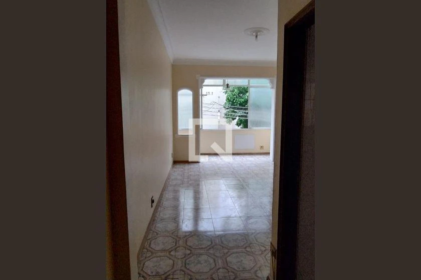 3-bedroom apartment, 1 with its own bathroom, 85 m²
