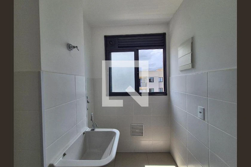 Glass-enclosed balcony in a 2-bedroom apartment, 55 m² — photo 5