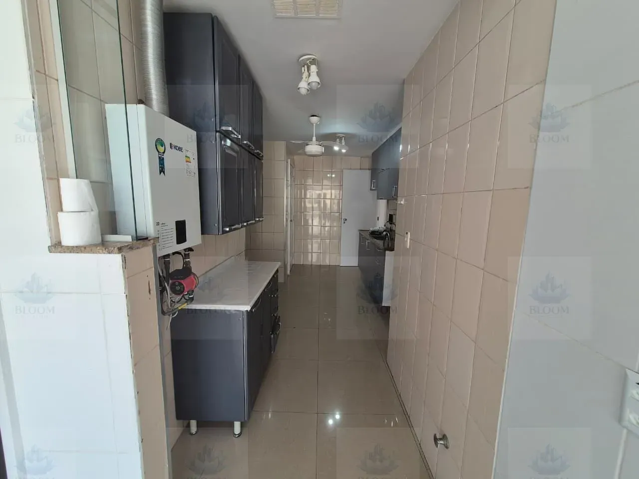 380 m² apartment with 3 bedrooms, 4 bathrooms — photo 25