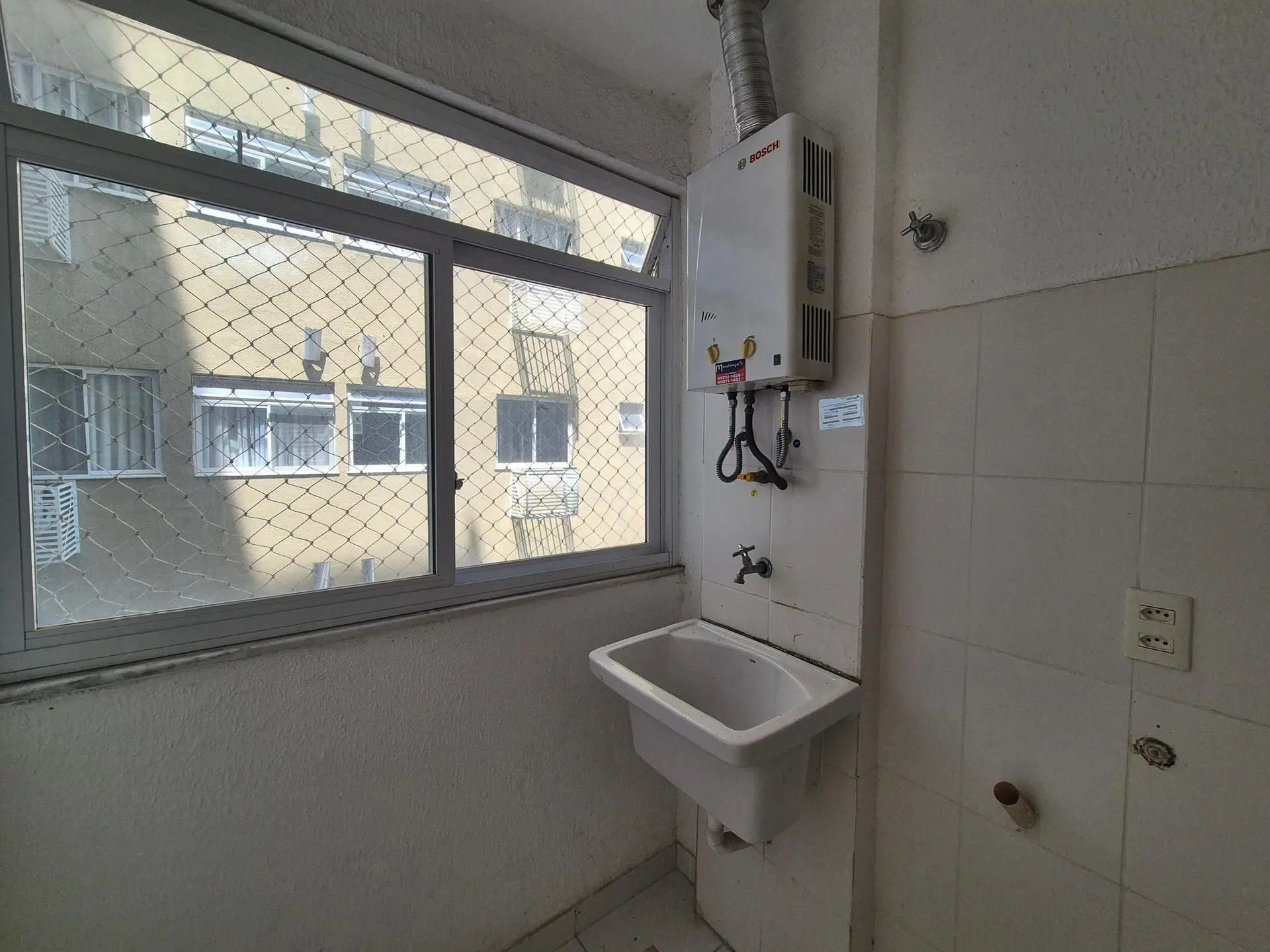 Mountain view in a one-bedroom apartment, 54 m² — photo 8