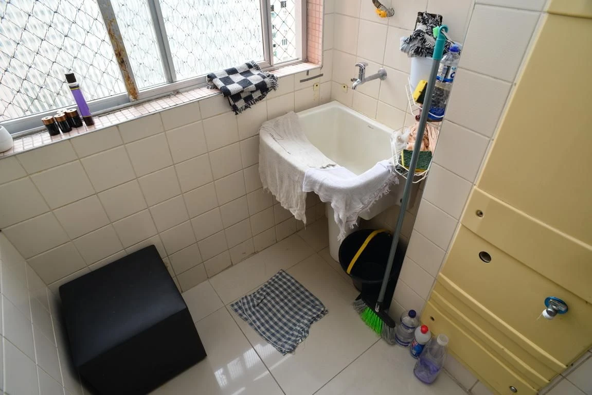 2-bedroom apartment in a building with a sauna — photo 25