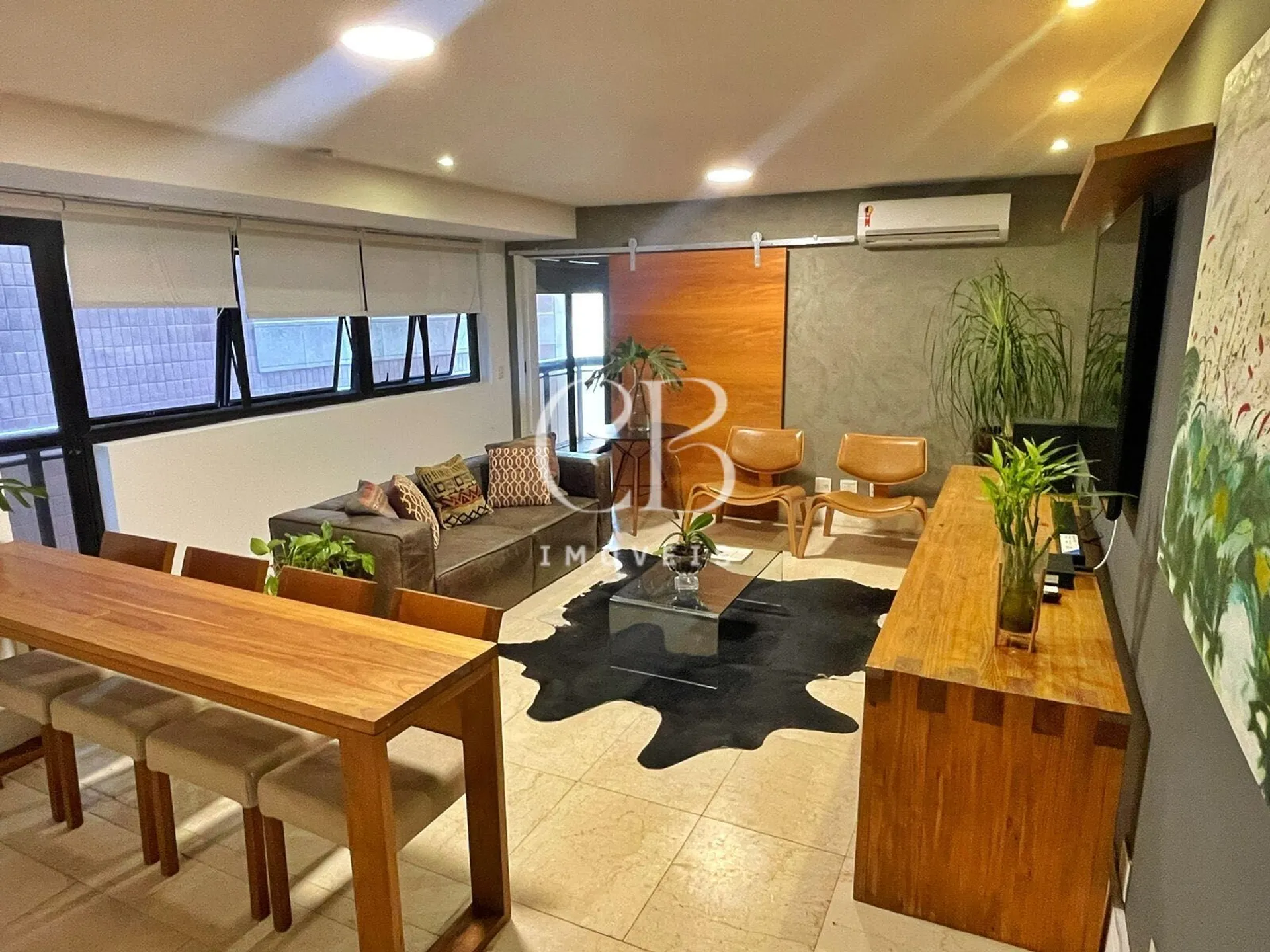 Furnished apartment with 2 bedrooms and open kitchen — photo 3