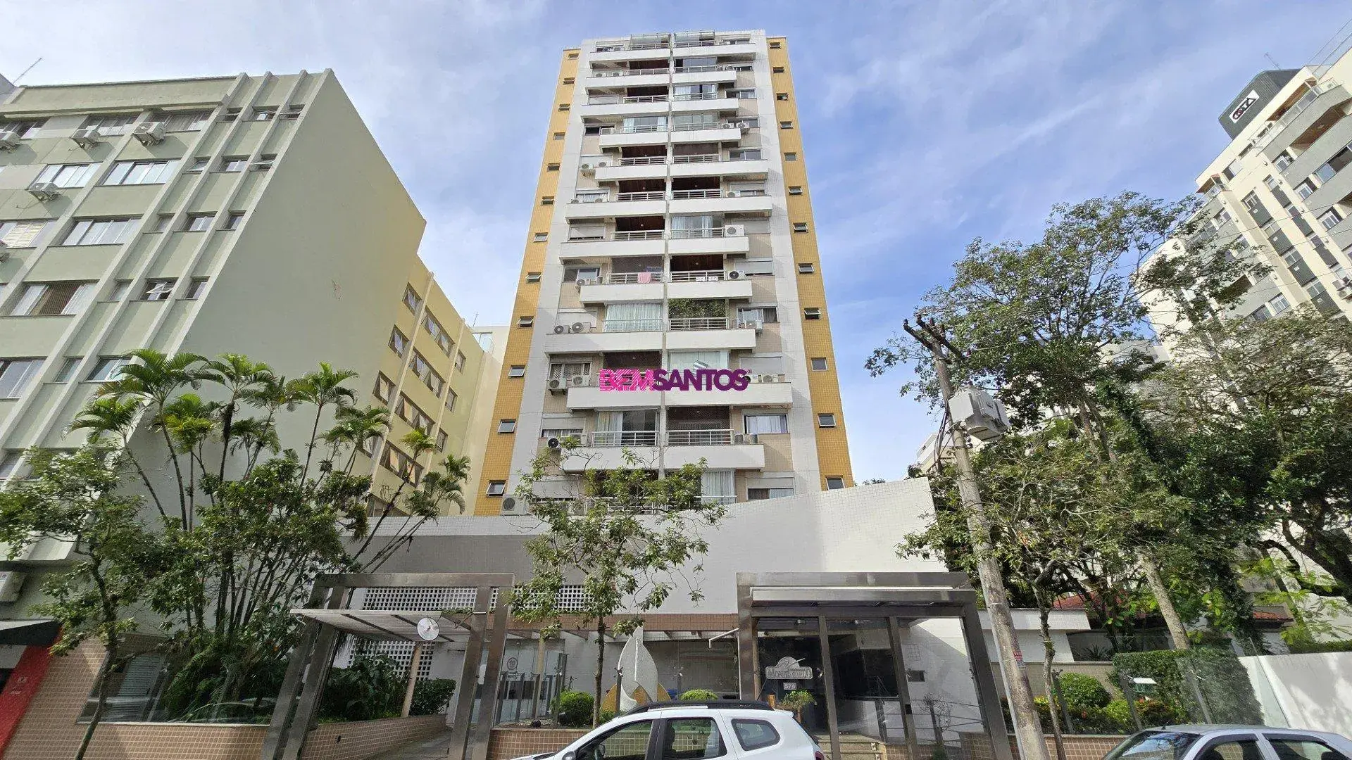 3-bedroom apartment with a water view in Florianópolis — photo 29