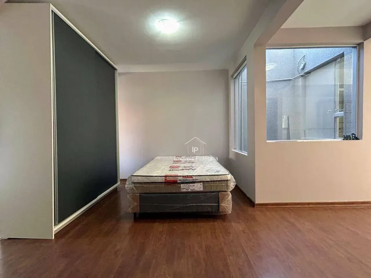 35 m² studio with 1 bedroom and 1 bathroom — photo 6