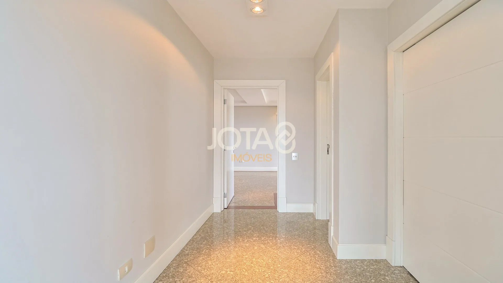 Apartamento sem mobília com churrasqueira privativa — photo 6