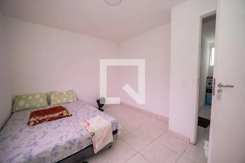 One-bedroom apartment with a washing machine — photo 22