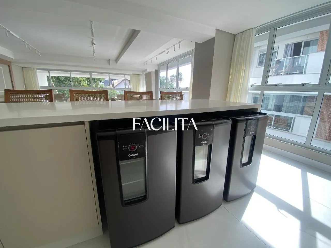 1-bedroom apartment with 3 parking spaces and 120 m² on 4th floor — photo 37