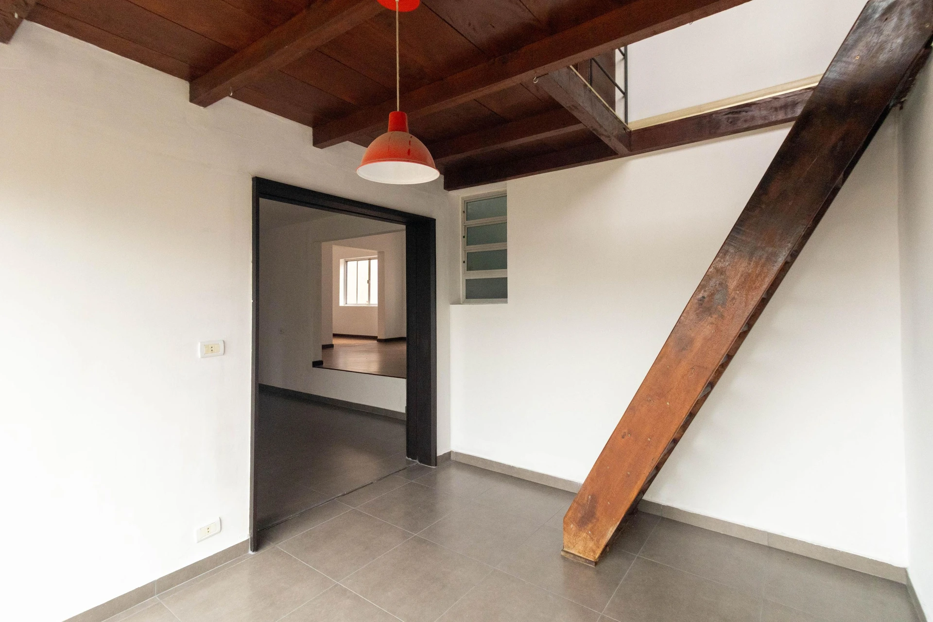 House, 195 m², with floor-to-ceiling windows — photo 60