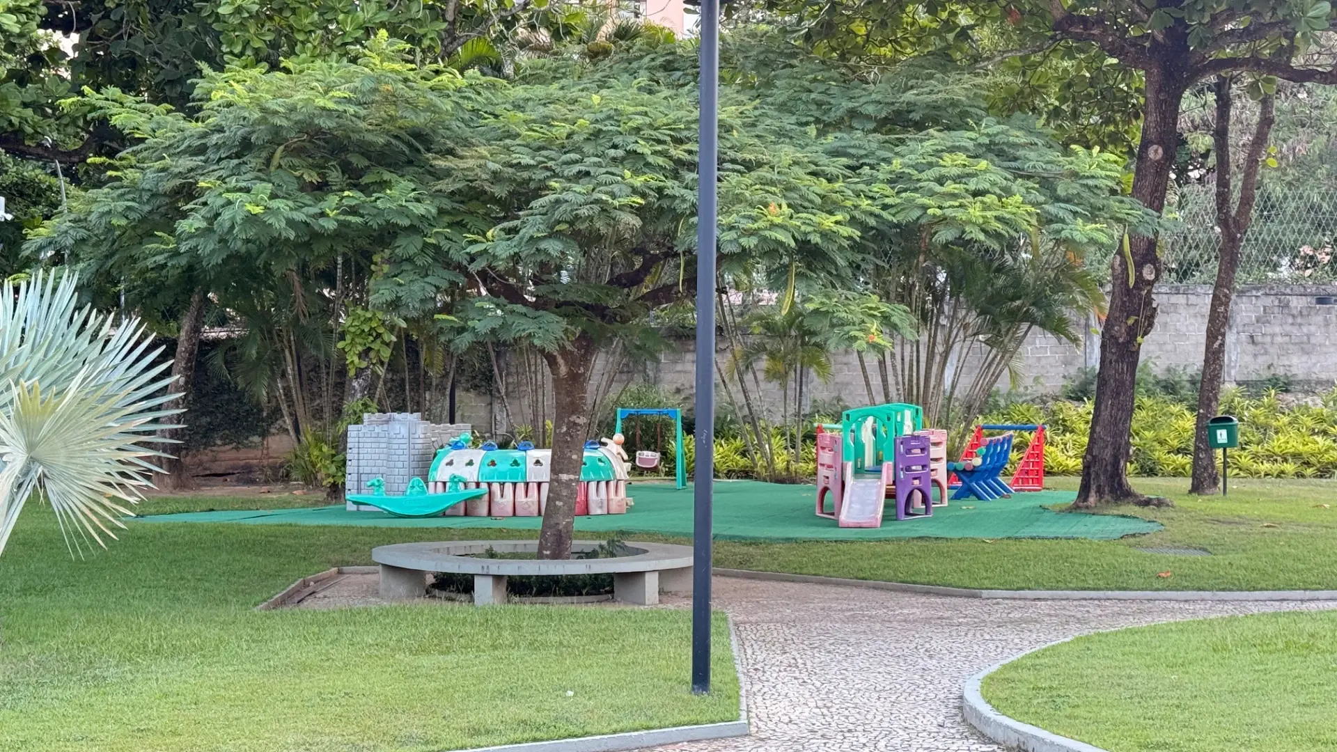 Casa mobiliada com 4 suítes e área gourmet privativa — photo 27