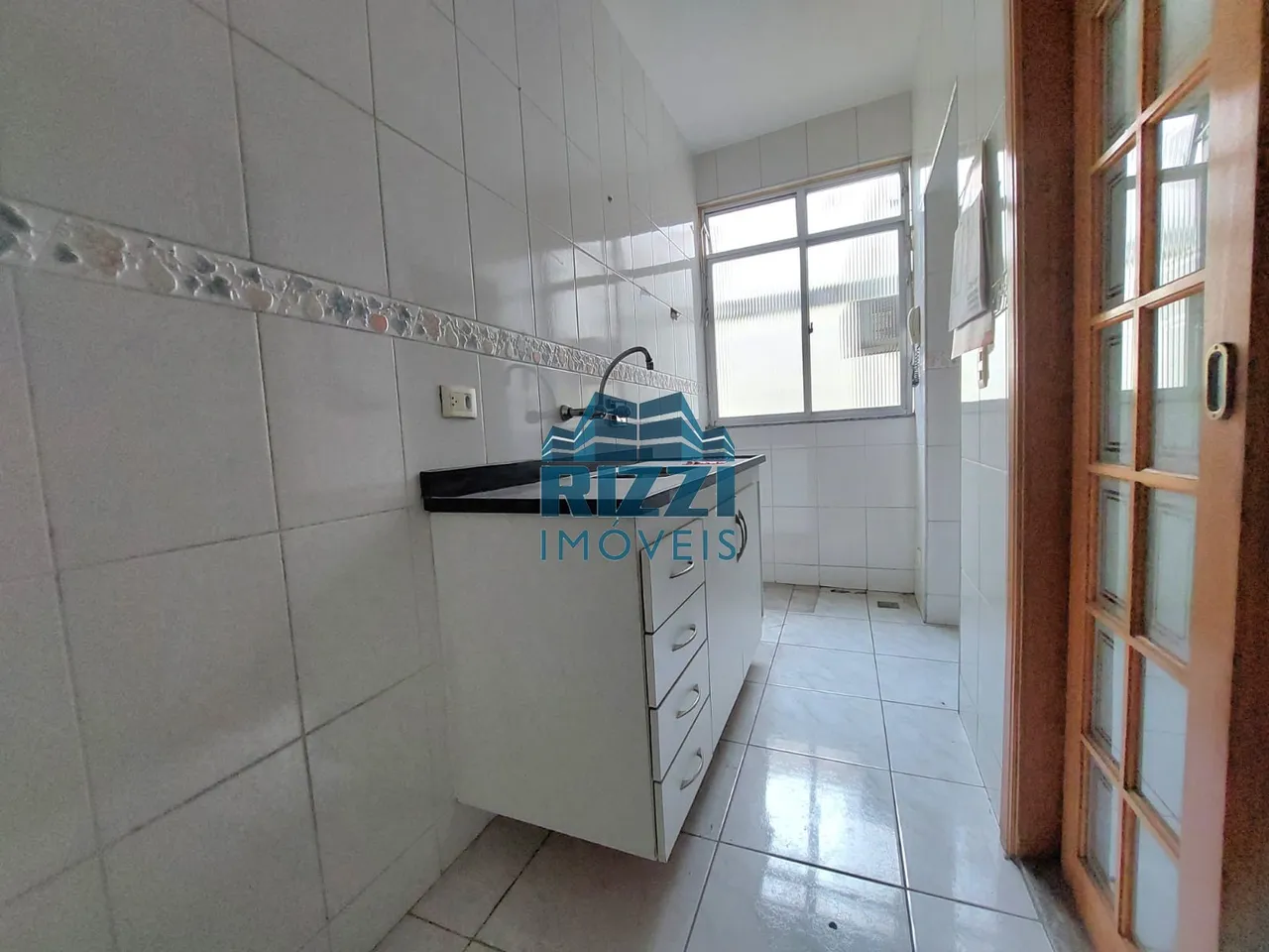 Furnished 2-bedroom apartment with 1 parking space — photo 9