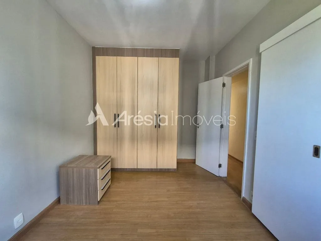 Apartment, 123 m², with wood or laminate floors — photo 13