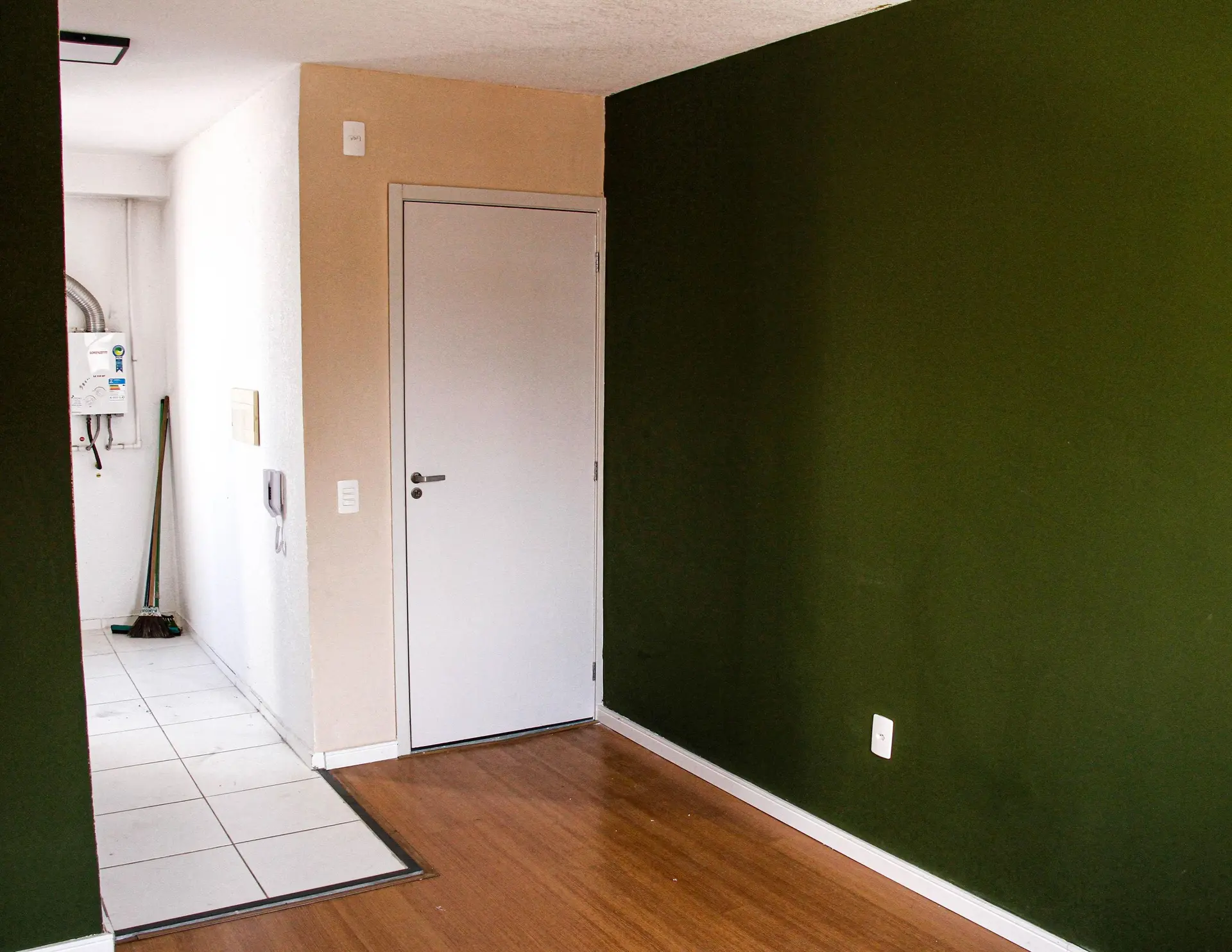 Apartamento com piso de madeira ou laminado, Guaratiba — photo 13