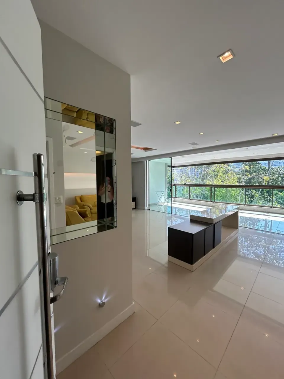 Apartamento de 233 m² com 4 quartos e cozinha americana — photo 14