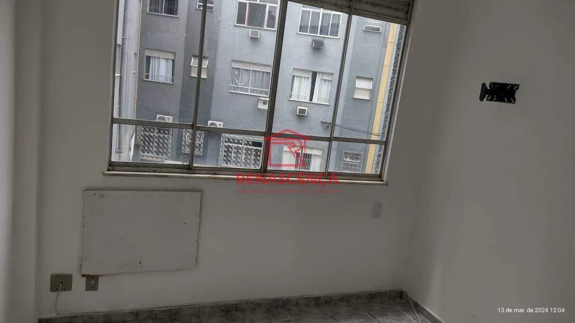 One-bedroom apartment with a washing machine — photo 21