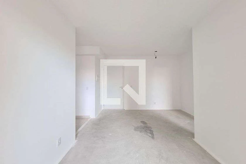 2-bedroom apartment with balcony and separate kitchen — photo 27