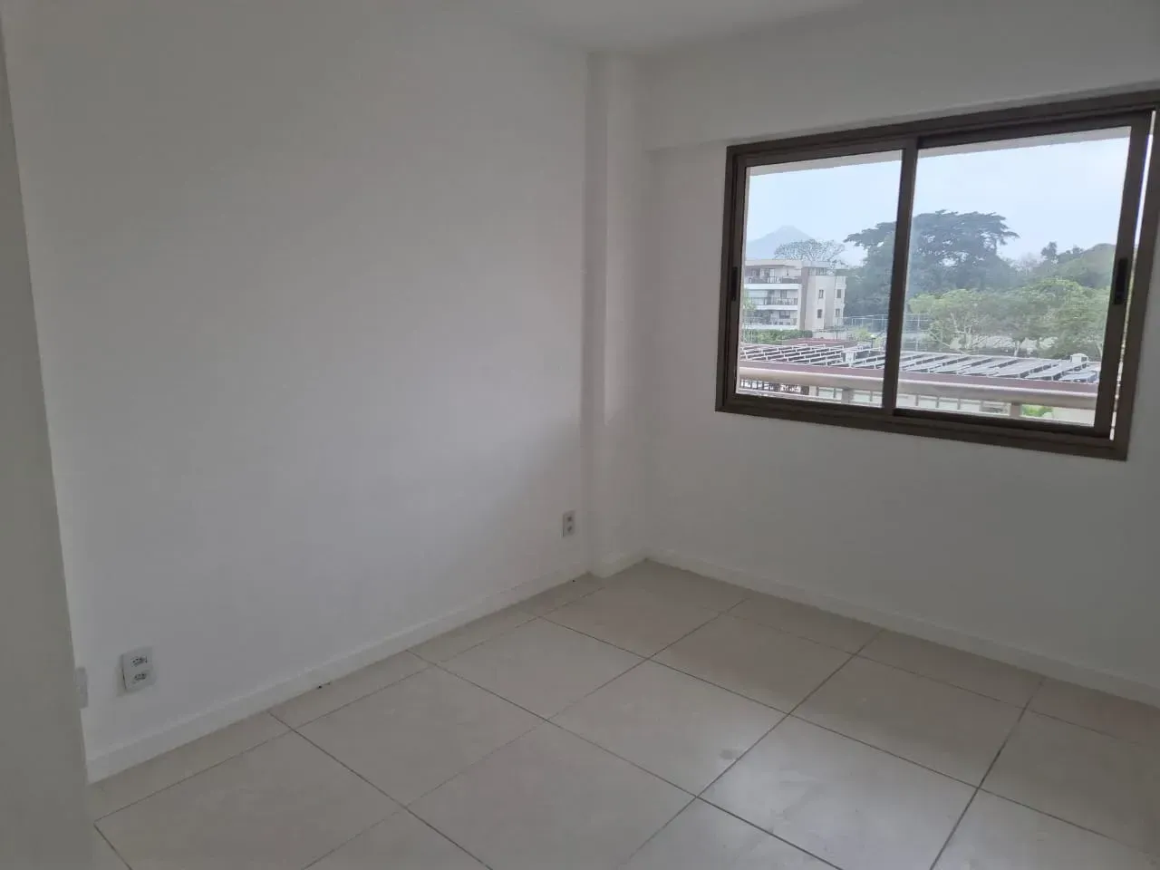 Mountain view in a 2-bedroom apartment, 140 m² — photo 24