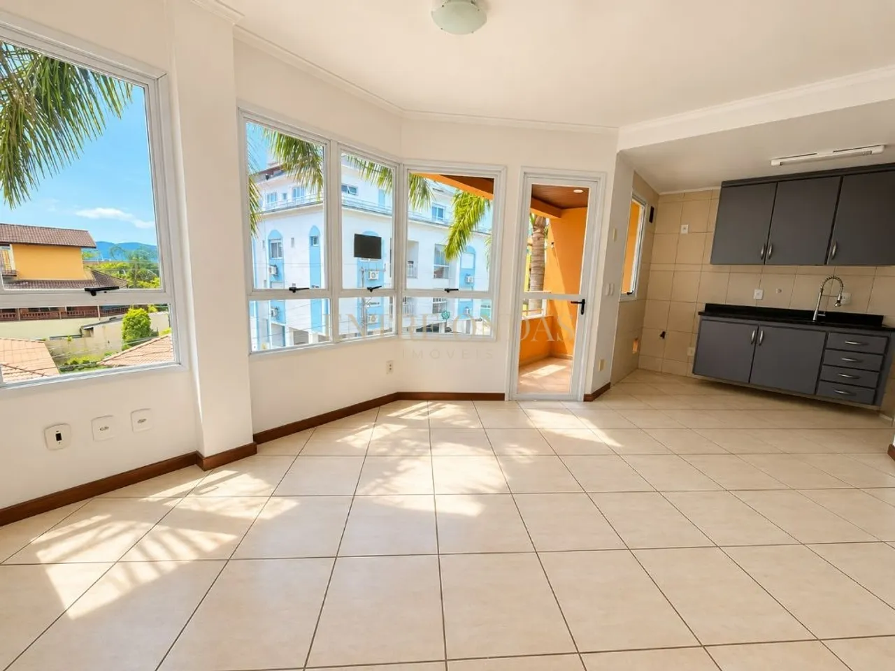 One-bedroom, 46 m² apartment in Florianópolis — photo 10