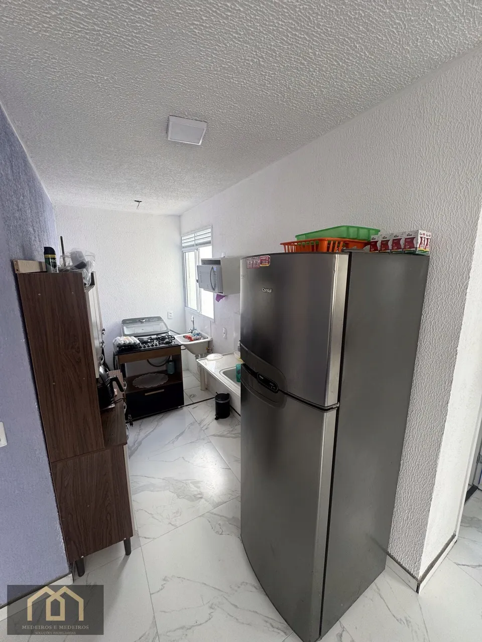 Apartamento mobiliado com 2 quartos e 1 banheiro — photo 2