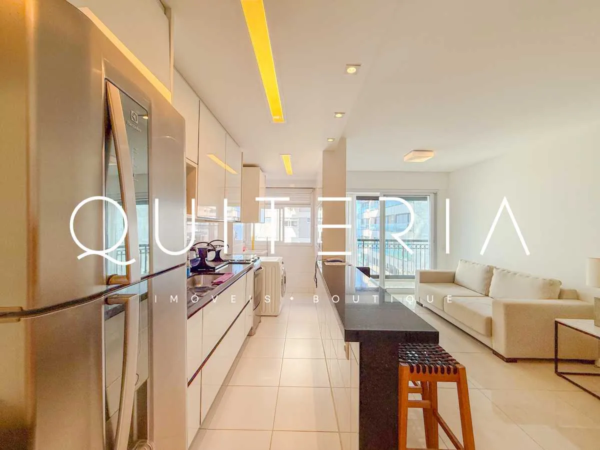Furnished 2-bedroom apartment with open-plan kitchen — photo 25