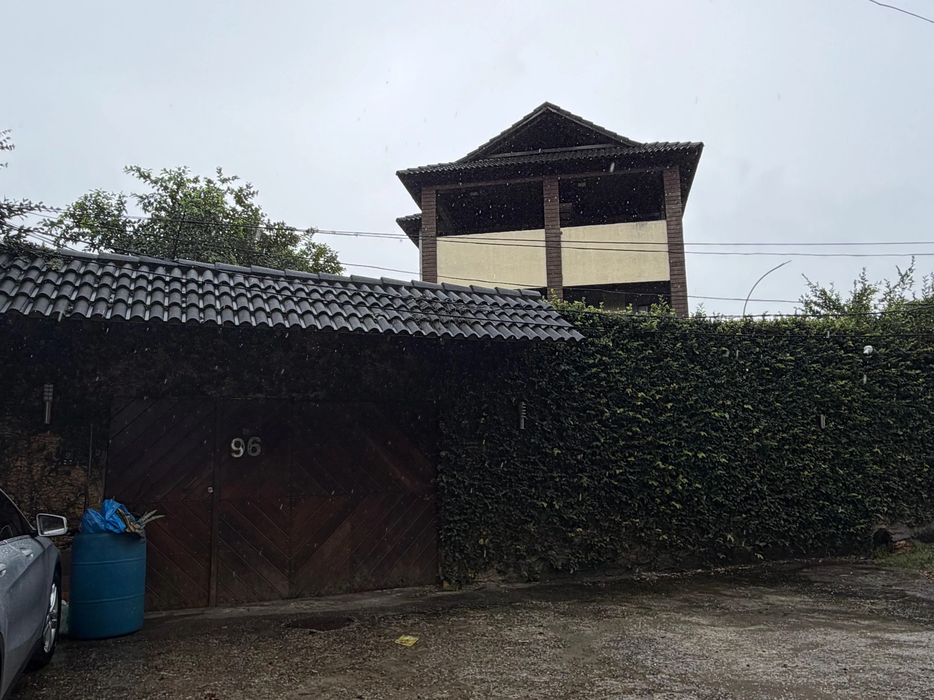 One-bedroom house with a washing machine — photo 31