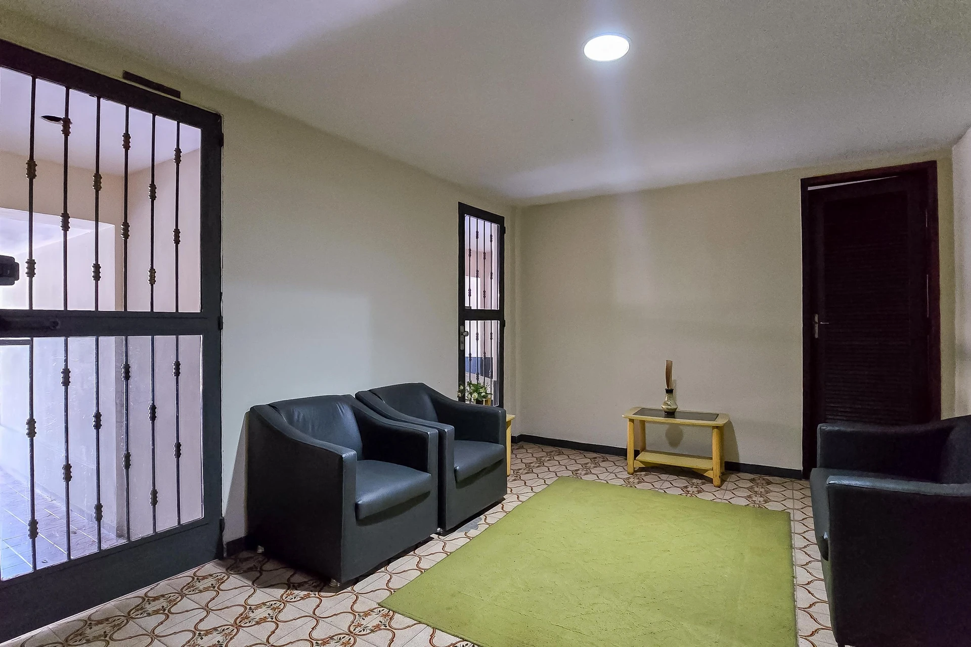 Apartamento sin amueblar de 1 dormitorio y 1 baño — photo 33