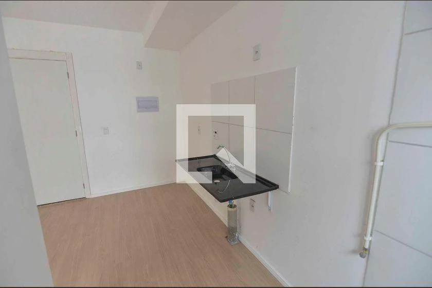 Wood or laminate floors in a 2-bedroom apartment, 45 m² — photo 6