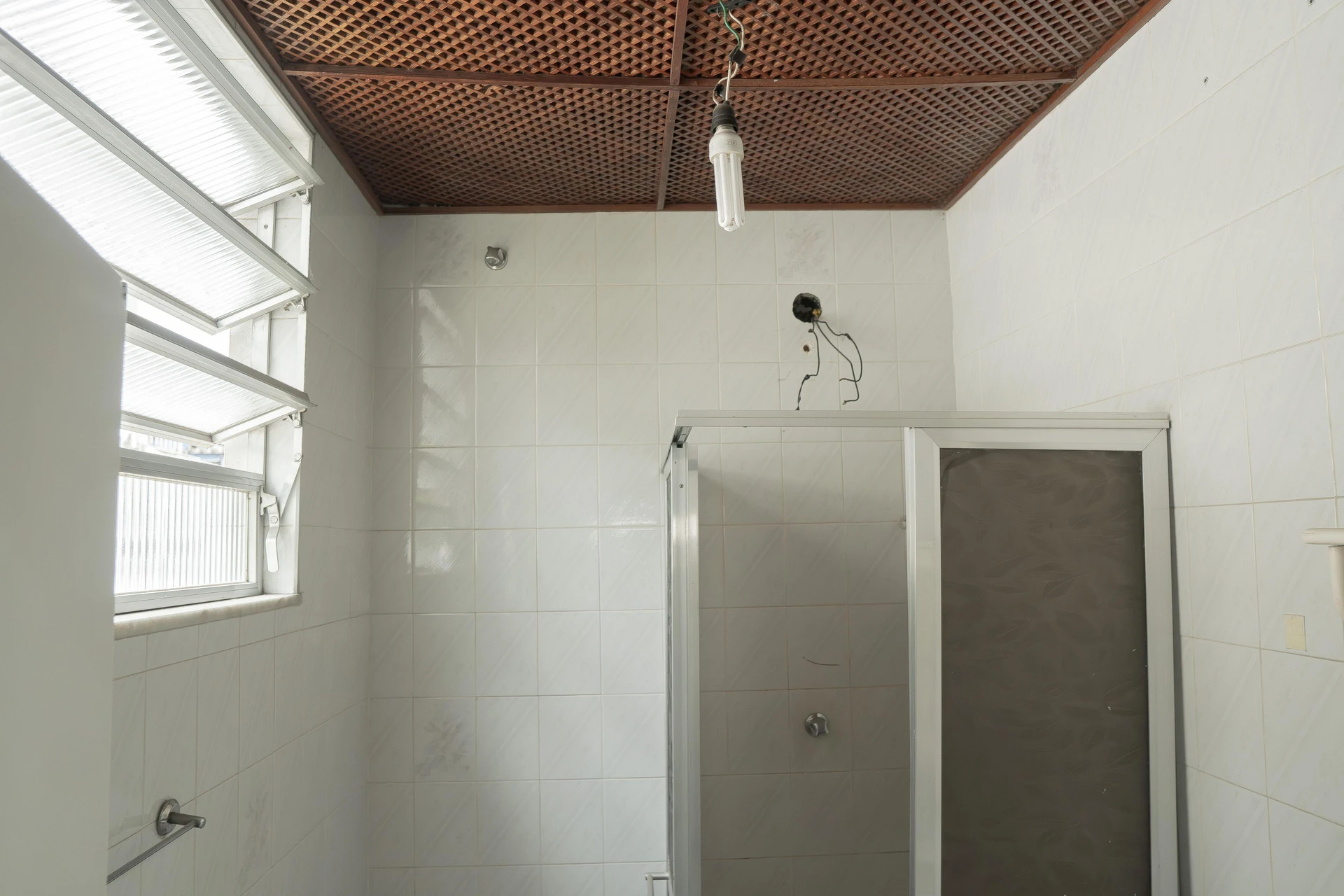 3-bedroom apartment, 1 with its own bathroom, 120 m² — photo 12