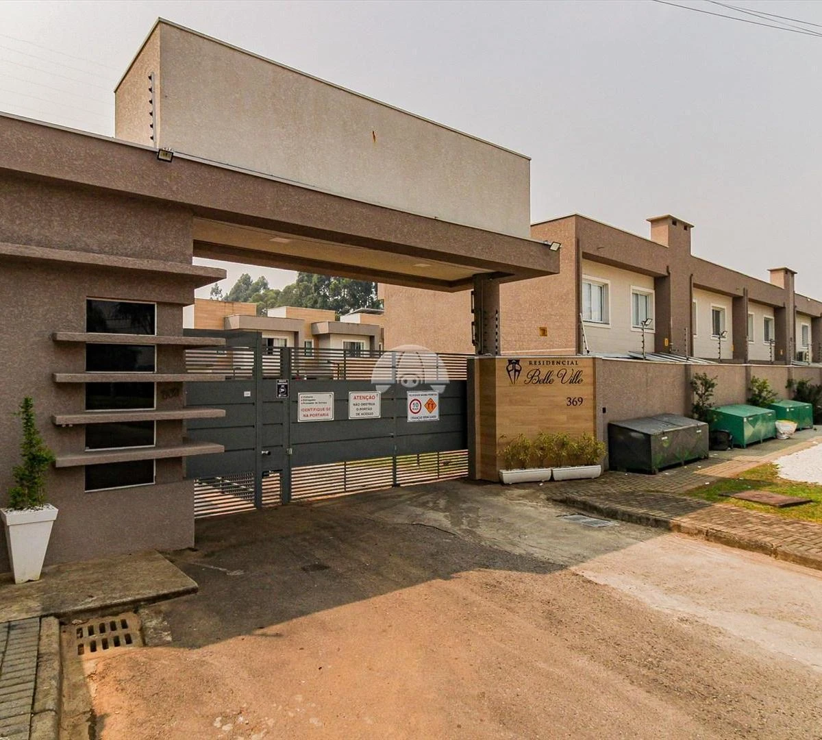3-bedroom house with a home office in Curitiba — photo 10