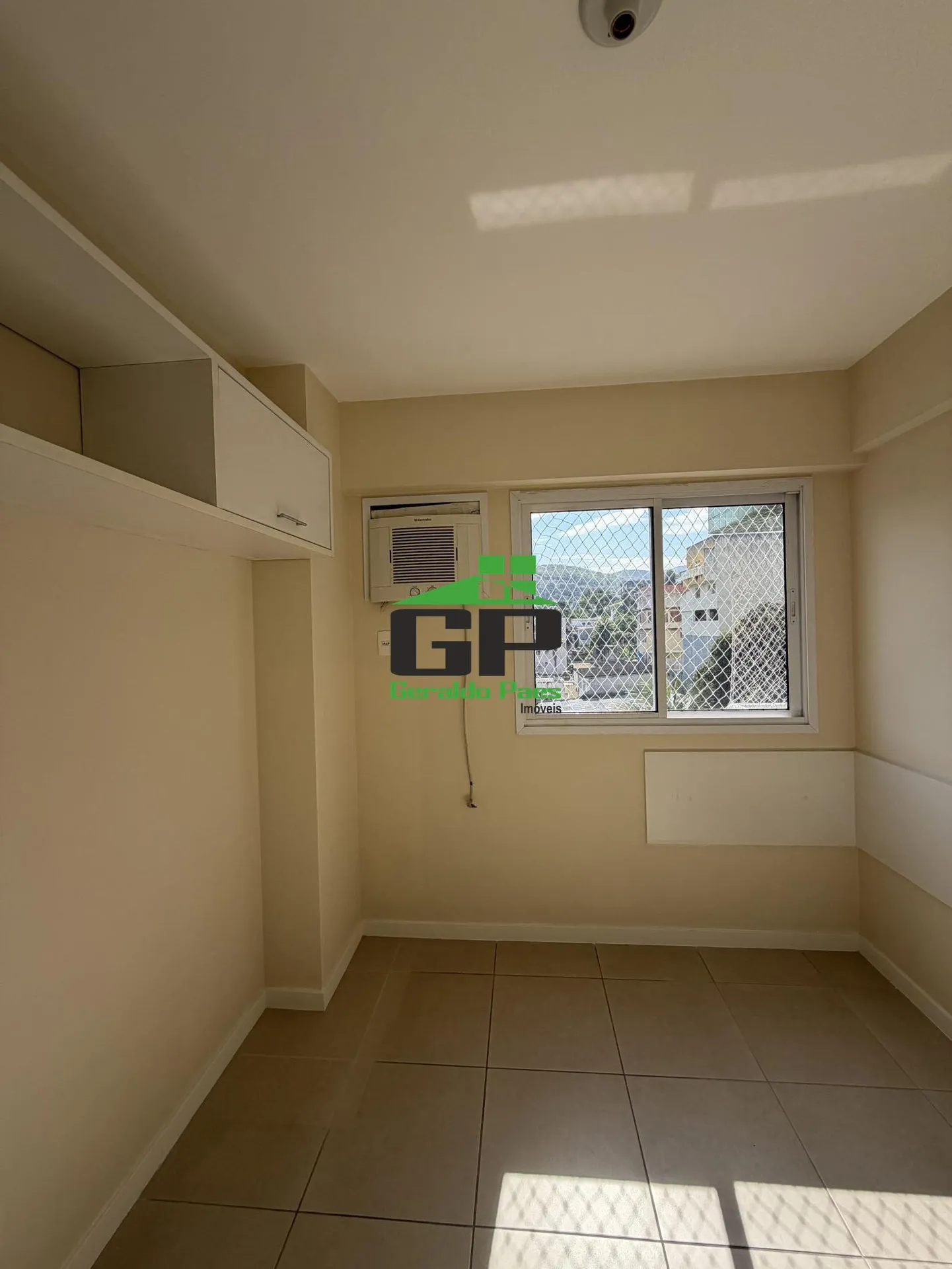 Apartamento de 2 quartos em condomínio com academia — photo 18