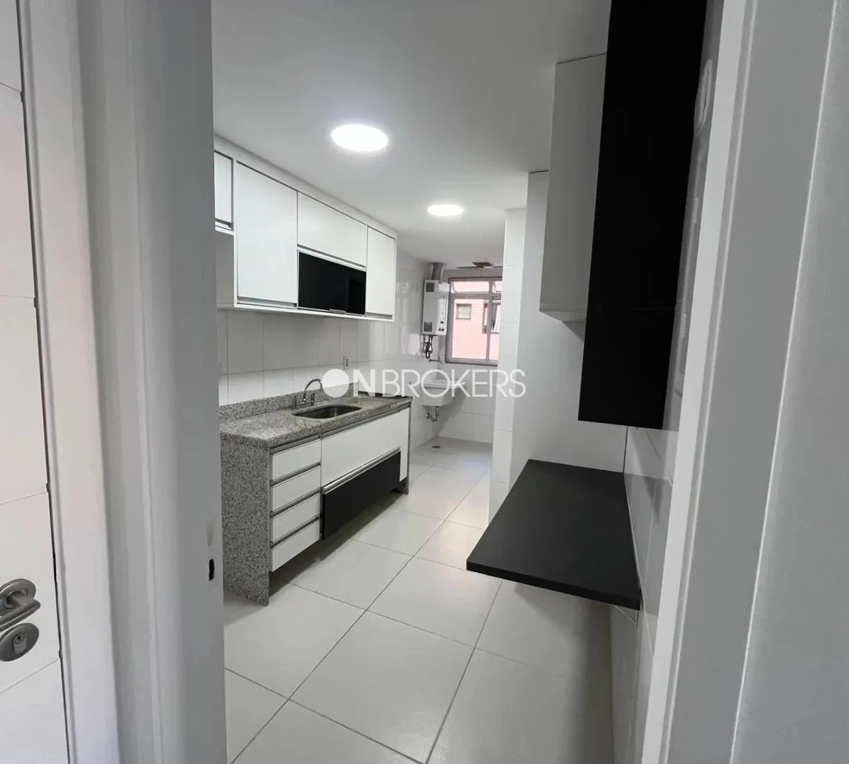 Apartamento de 86 m² com 3 quartos e varanda — photo 3