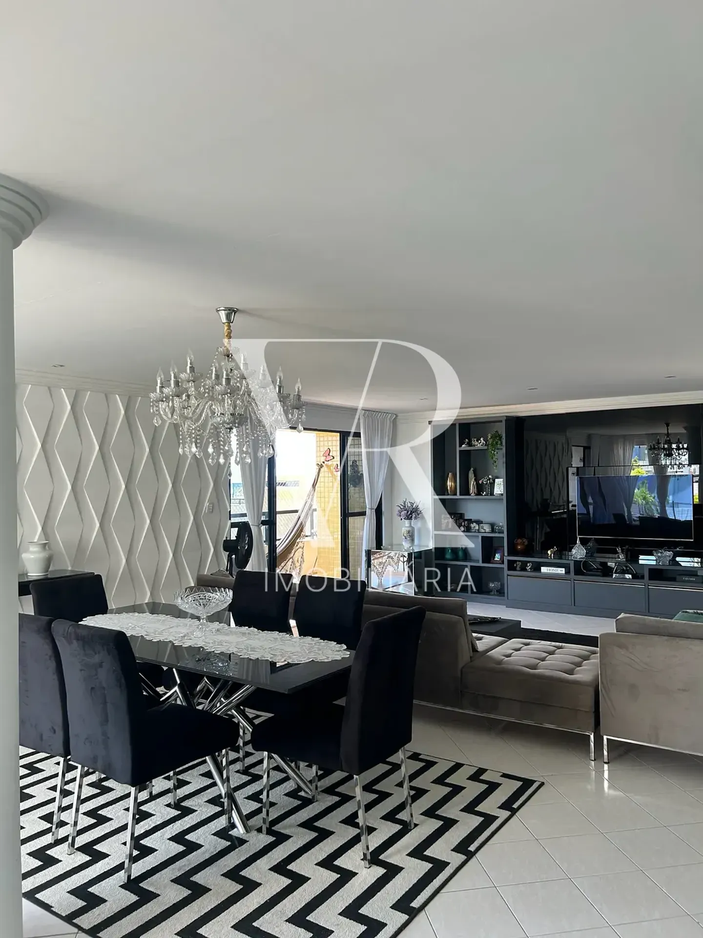 Cobertura com 4 suítes e 360 m², com vista da janela — photo 21