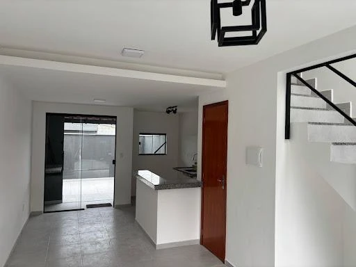 Балкон з грилем та 2 спальні: будинок 65 м² — photo 5