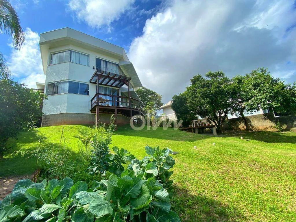 Casa con 3 dormitorios y 500 m², jardín privado — photo 2