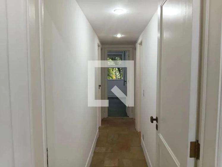 3-bedroom apartment, 1 with its own bathroom, 110 m² — photo 19