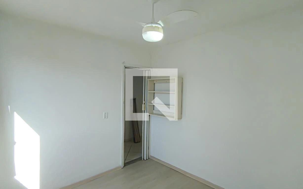 Unfurnished 2-bedroom apartment with 1 parking space — photo 7