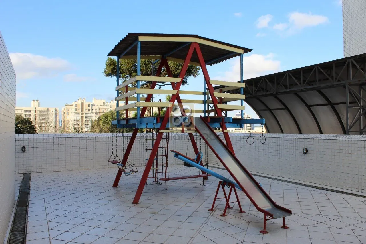 Квартира з 3 спальнями, 1 окрема ванна, 148 м² — photo 23