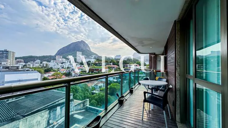 Furnished duplex penthouse 164 m² with 2 bedrooms and 2 parking — photo 15