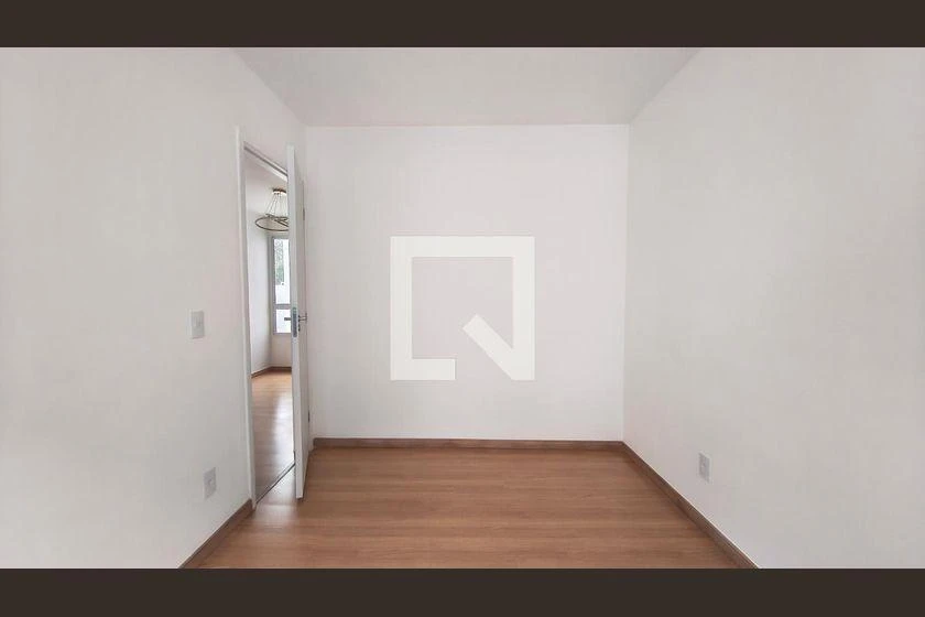 Apartment, 44 m², with wood or laminate floors — photo 17